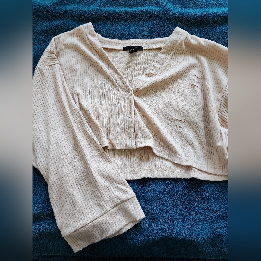 Distressed cropped cardigan